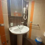 Binario1 Hotel Rosolini