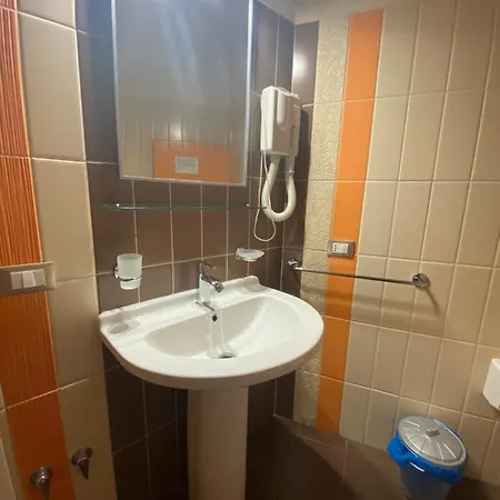 Binario1 Hotel Rosolini